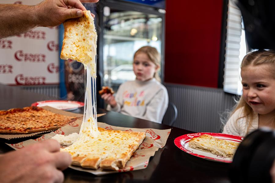 Crenos Pizza Company Image Gallery